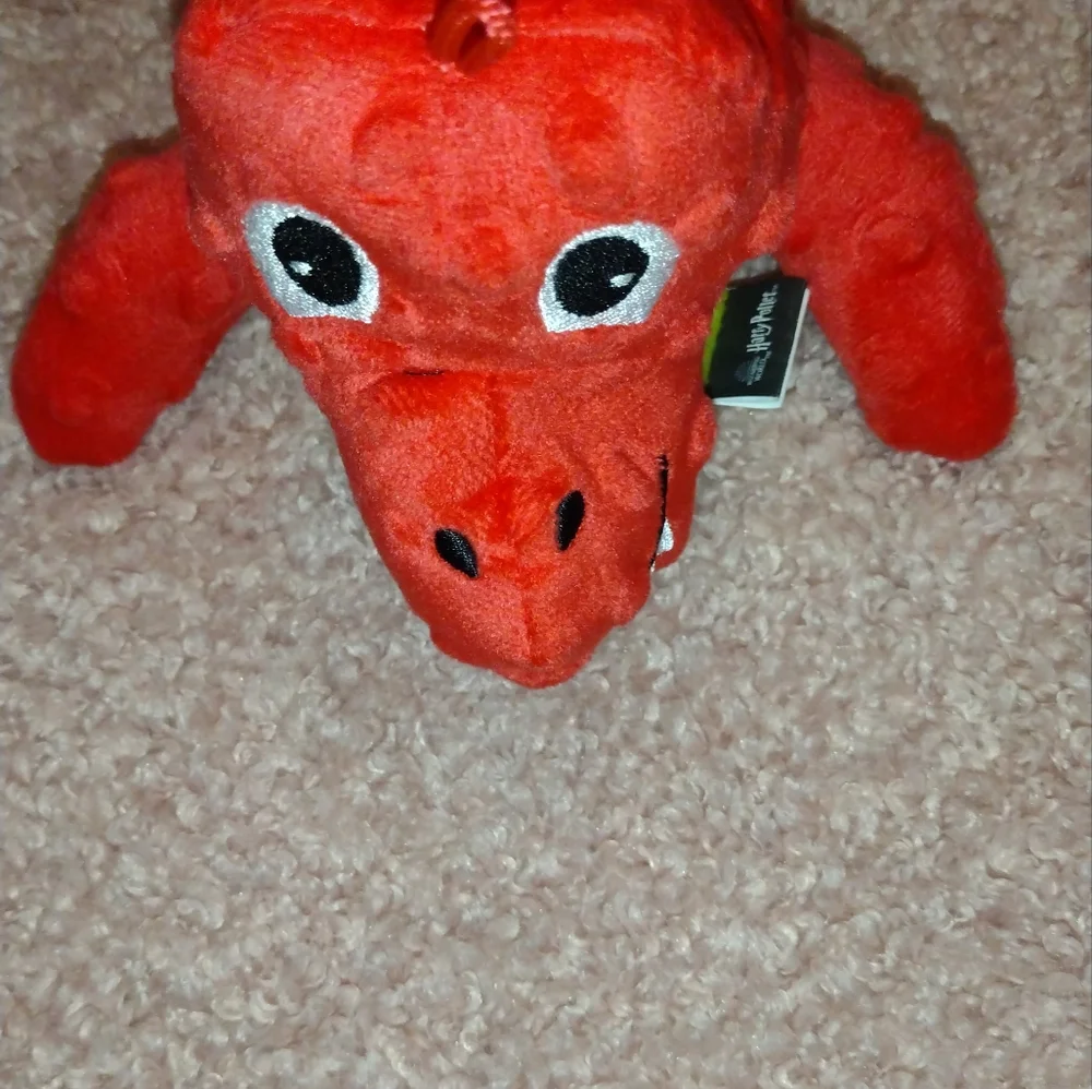 2/$5 Ted the dragon NWOT